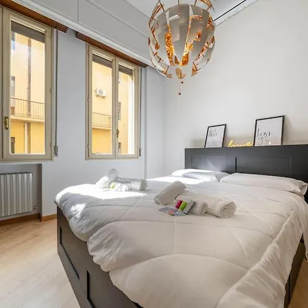Apartman Duomo Delizioso Nel Cuore Di Modena